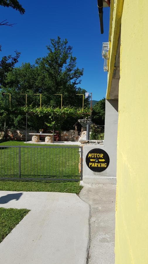 Pansion Renata Hotel Prozor Exterior foto