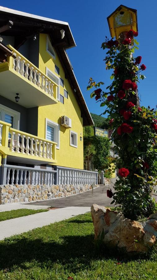 Pansion Renata Hotel Prozor Exterior foto